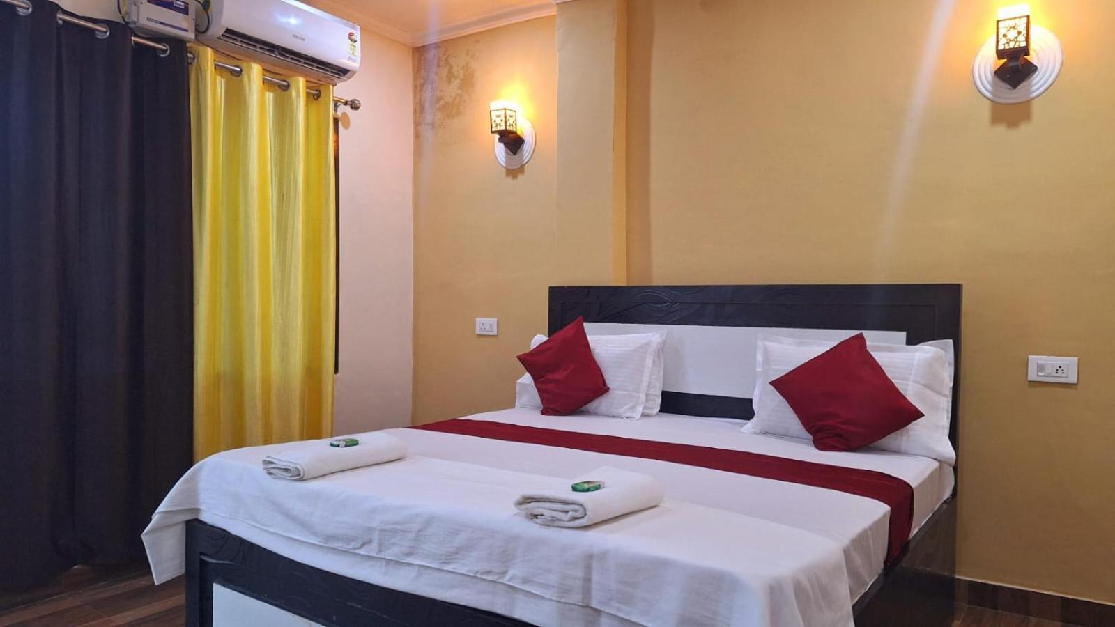Mohit Paying Guest House Váránaszi Kültér fotó