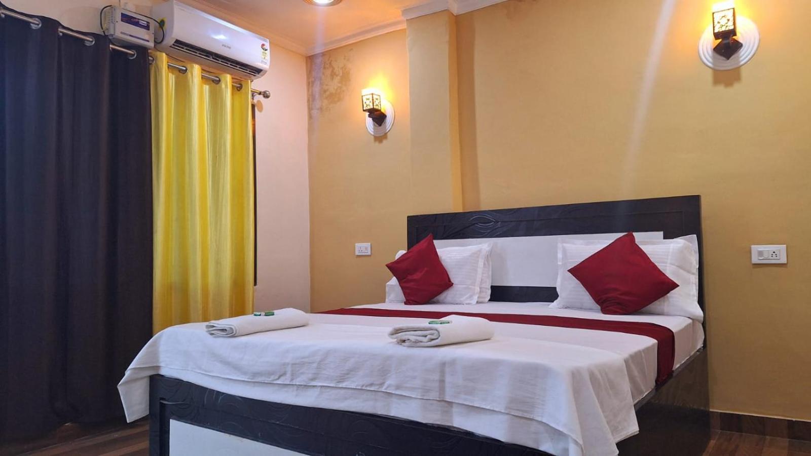 Mohit Paying Guest House Váránaszi Kültér fotó